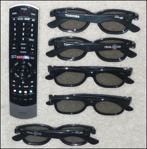 Remote Control & 4 pairs of Toshiba glasses vs movie theater glasses